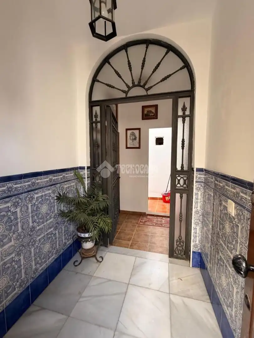Casa adosada en venta en Antequera