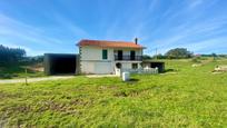 Vista exterior de Casa o xalet en venda en Santillana del Mar amb Jardí privat, Traster i Balcó