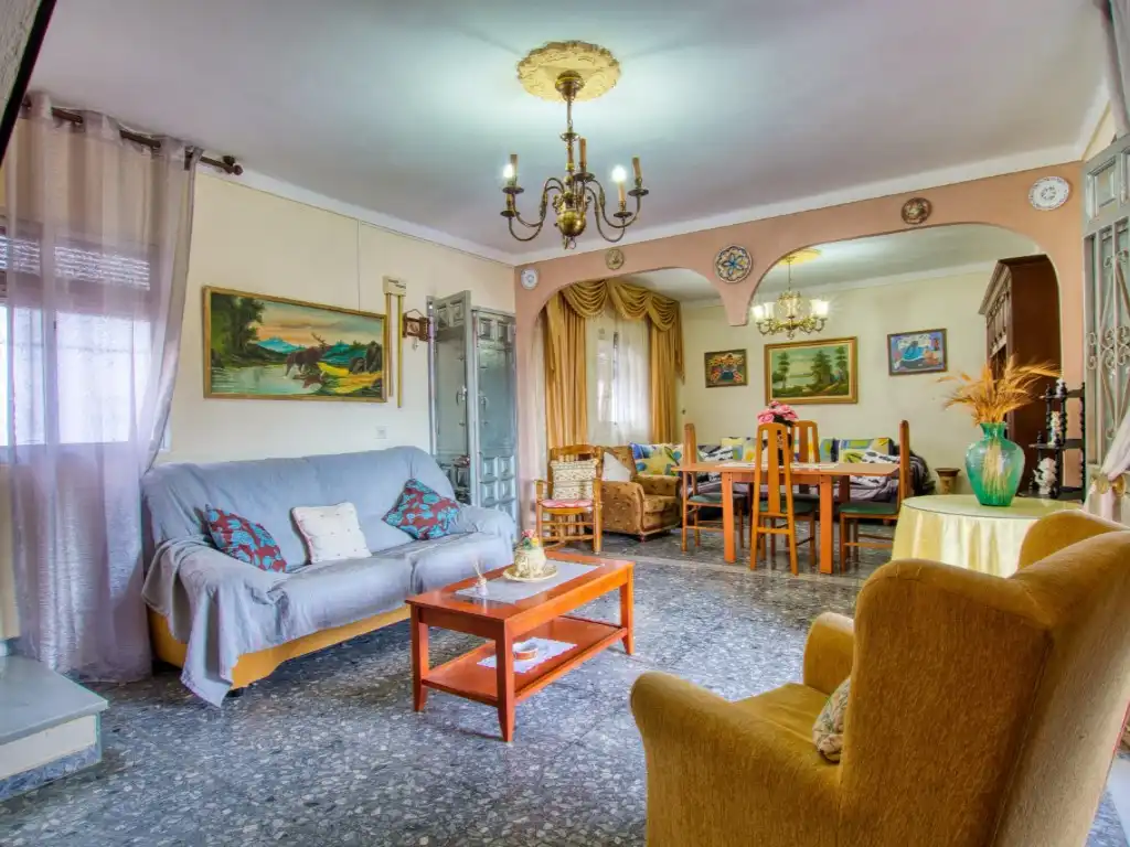 Sala de estar de Casa o chalet en venta en Benamargosa con Terraza y Balcón