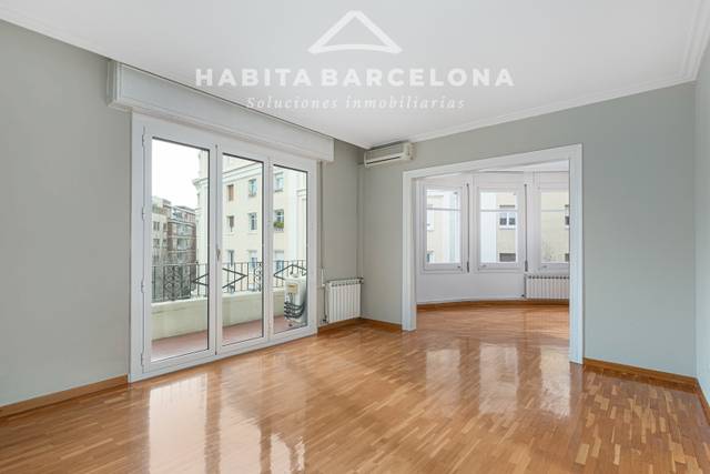 Piso en Alquiler en Carrer de Benet Mateu en Sarrià