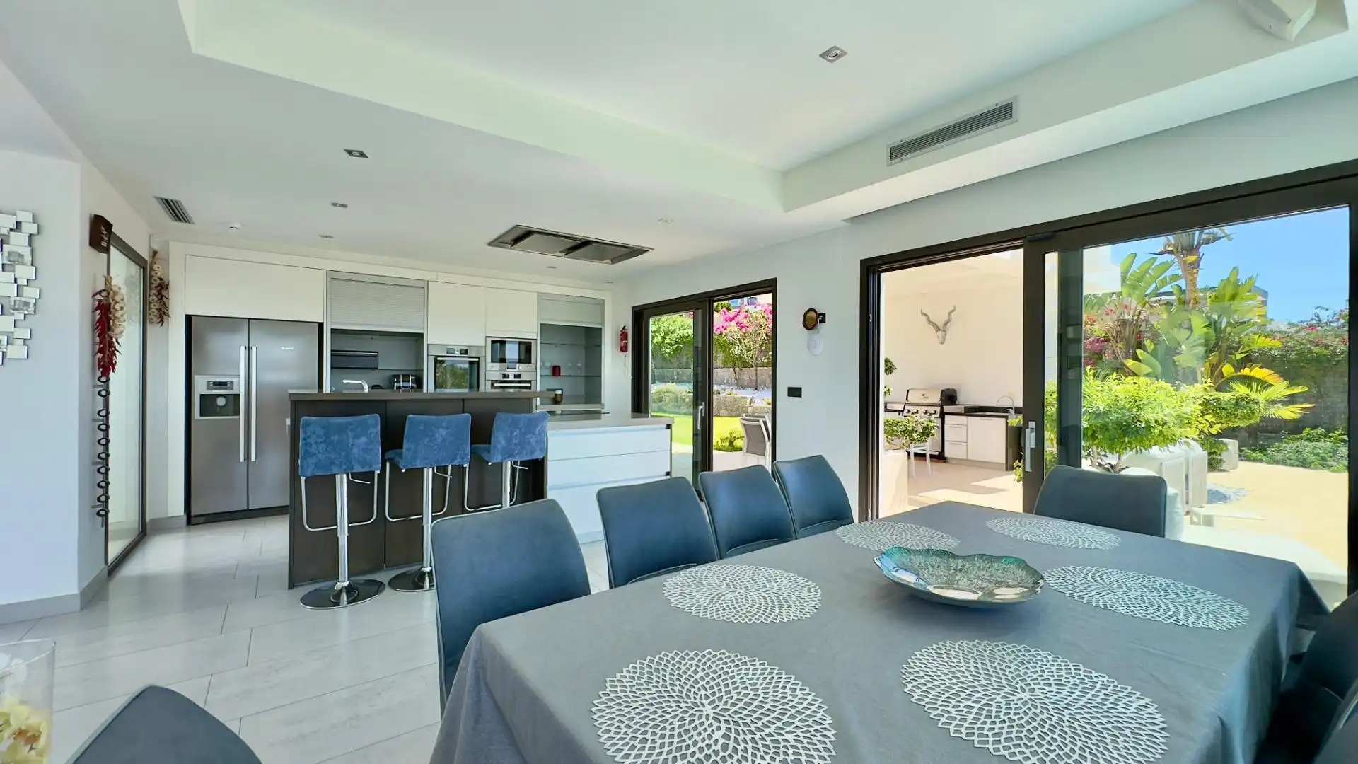 Dining room of Houses for sale in Jávea / Xàbia  with Air Conditioner, Heating and Private garden