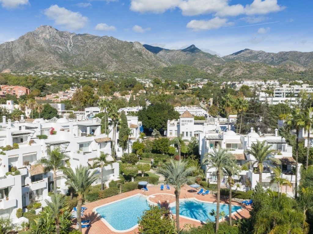 Apartament en venda a La Carolina - Guadalpín, Milla de Oro