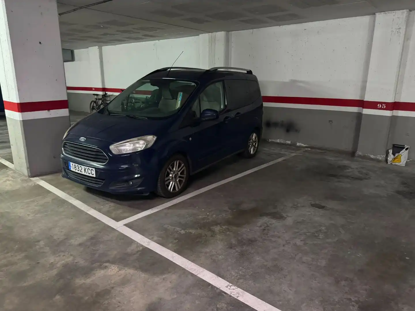 Individual to rent in Carrer Barcelona 122, imagen 2