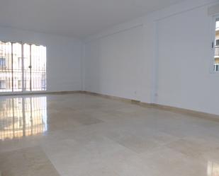 Living room of Flat to rent in Málaga Capital  with Terrace, Oven and Washing machine