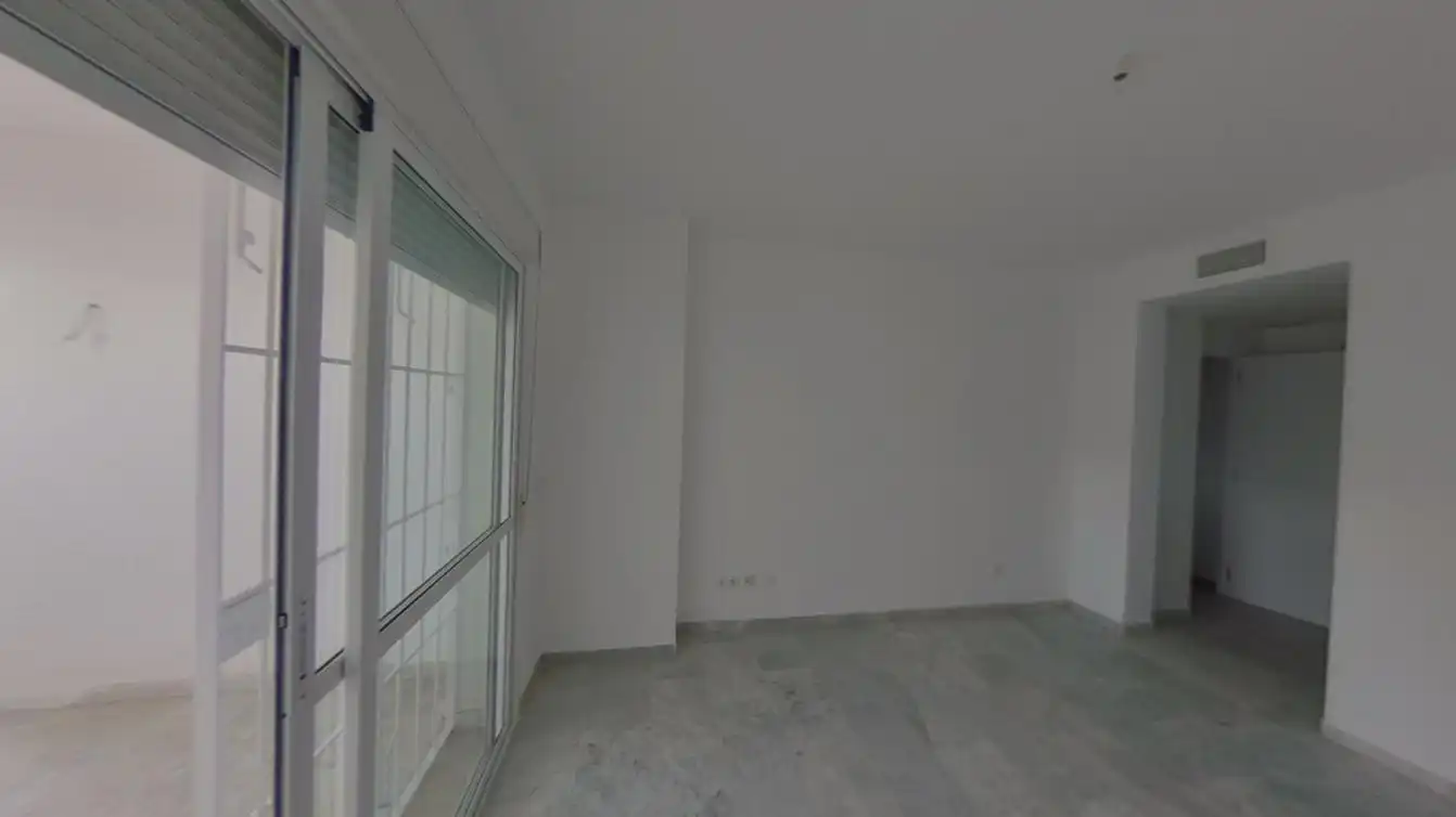 Piso en venta en Marbella con Piscina