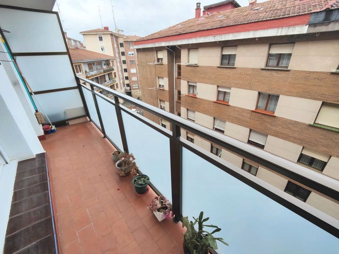 Balcony of Flat for sale in Galdakao  with Heating, Storage room and Furnished