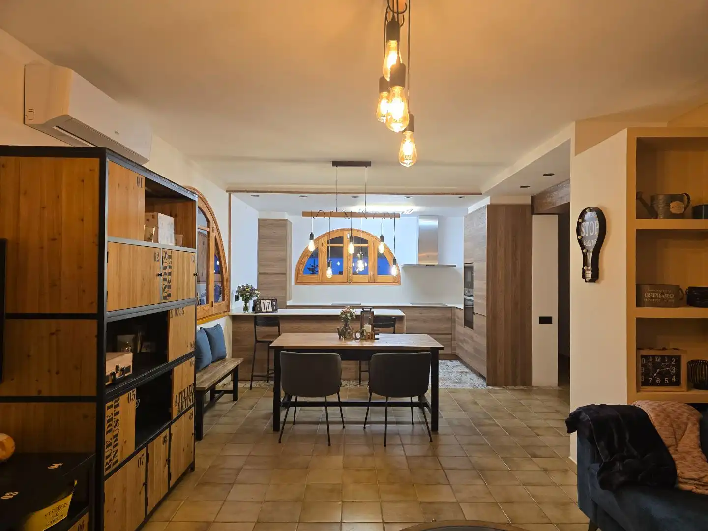 Casa amb piscina en venda a Carrer Joaquim Borràs 76, imagen 5