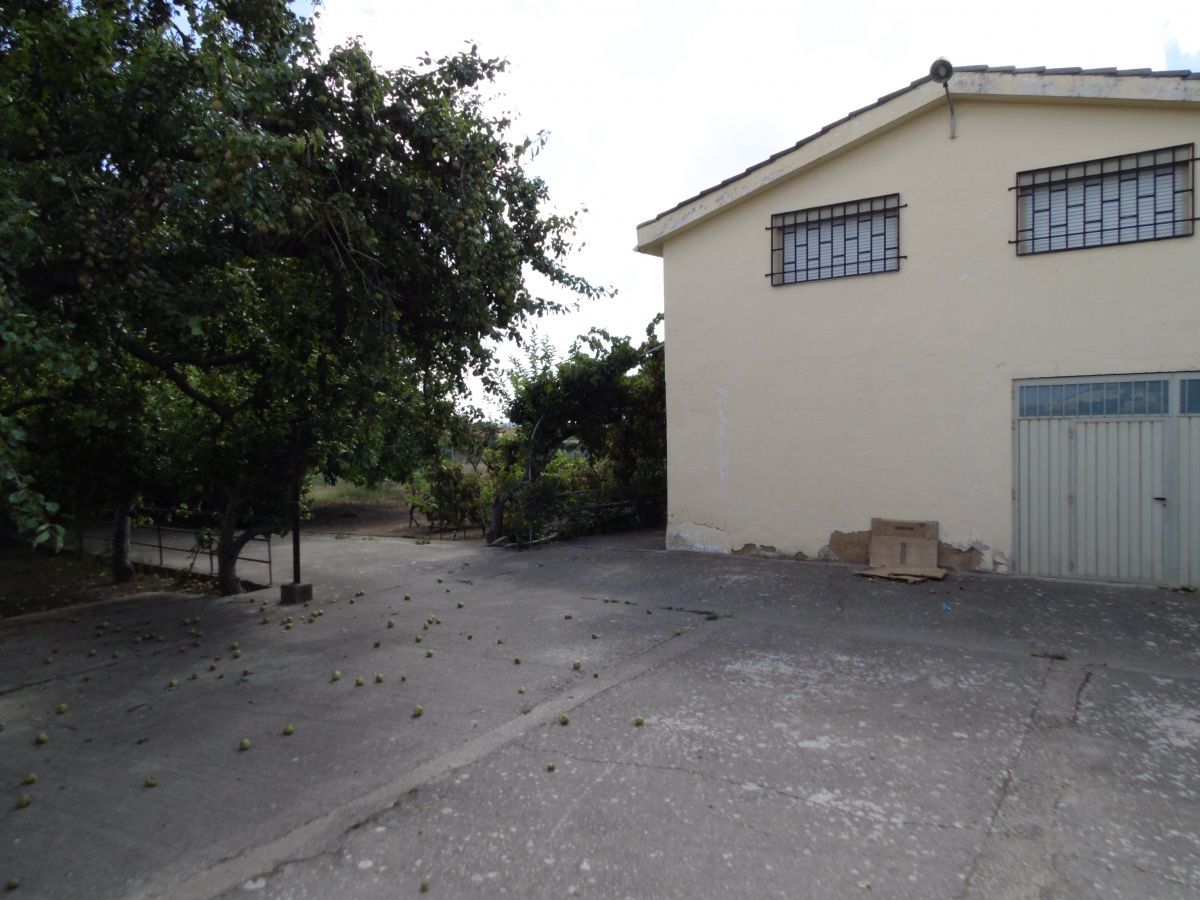 Exterior view of Country house for sale in Palencia Capital