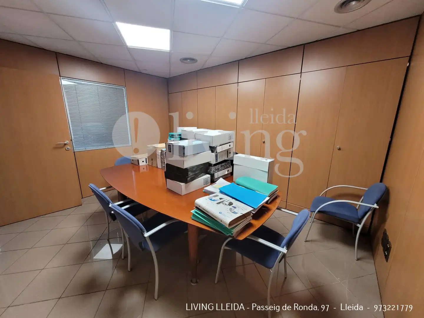 Office for sale in Lleida  with Air Conditioner, Heating and Storage room