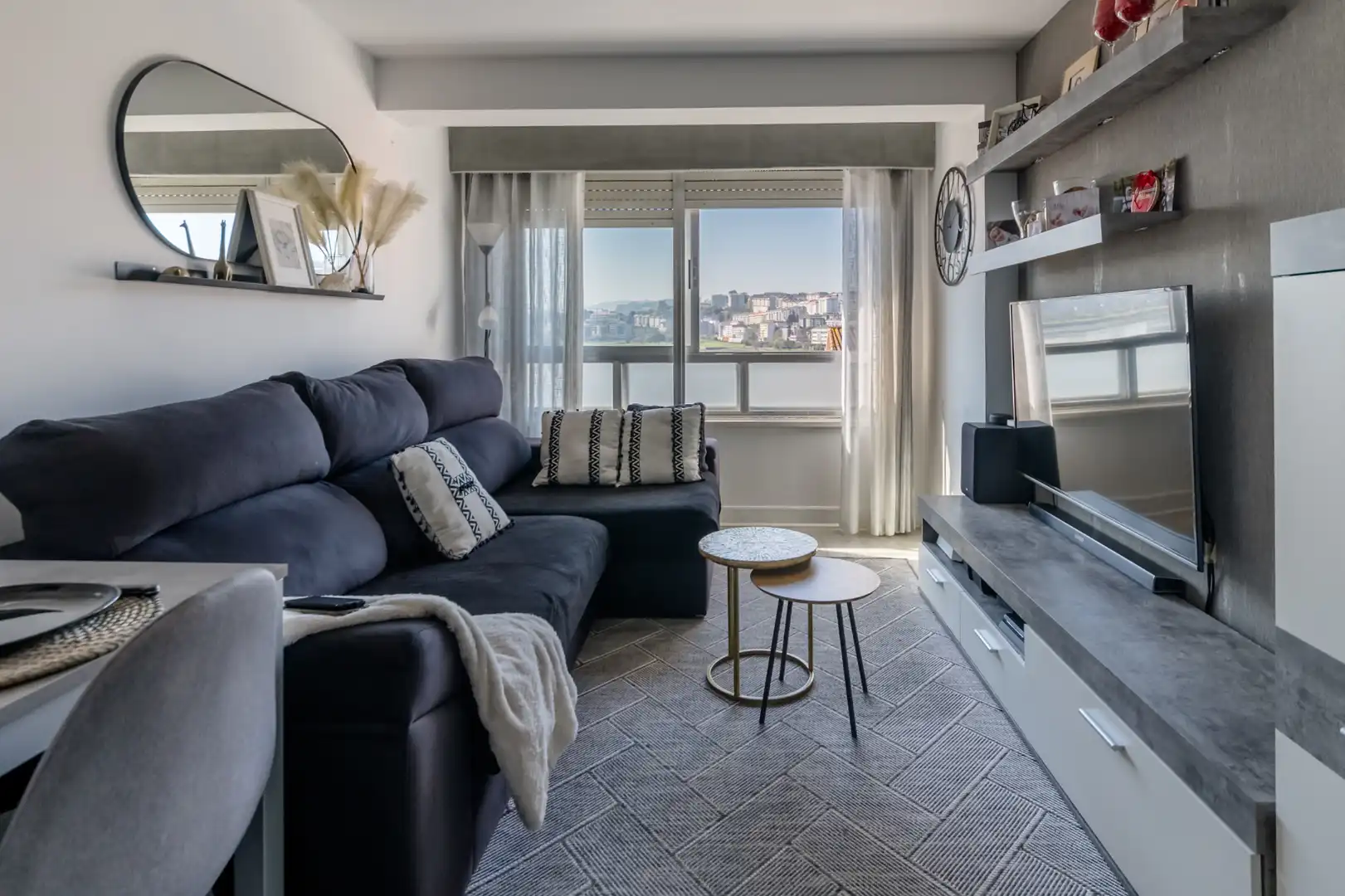 Living room of Flat for sale in Oleiros  with Heating, Parquet flooring and Oven