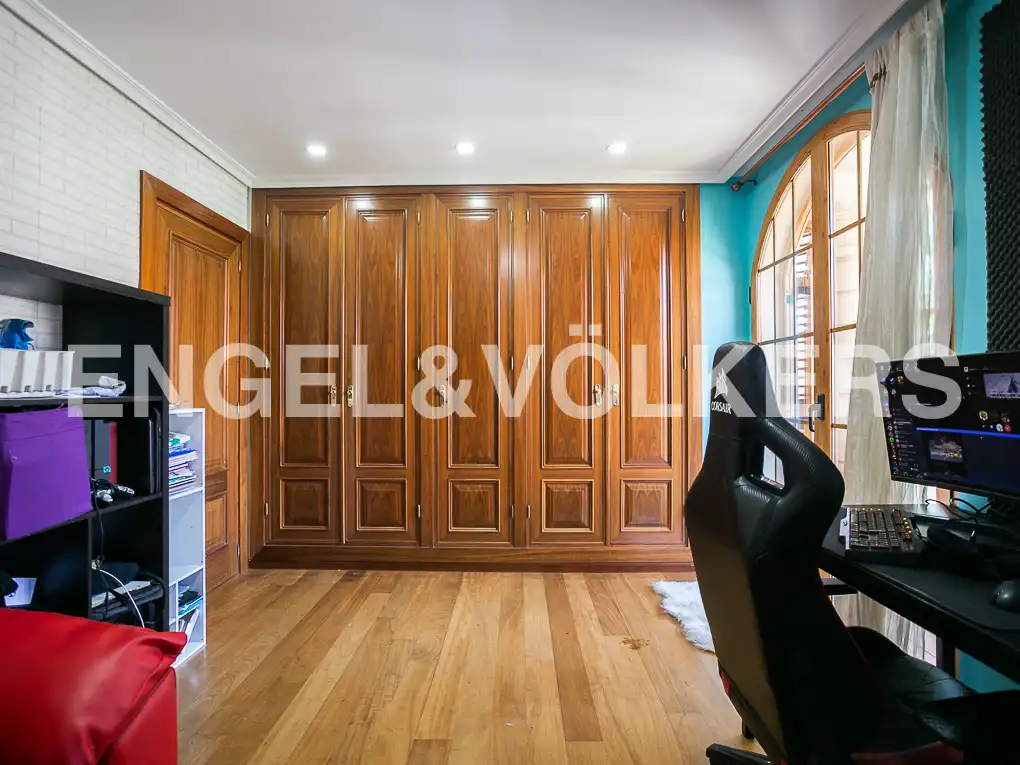 Casa o chalet en venta en Picanya con Aire acondicionado, Calefacción y Jardín privado