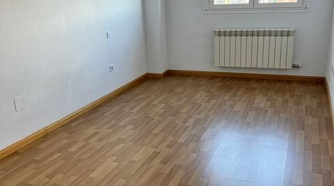 Photo 2 of Flat for rent in Calle Juana de Arco, 1, Venta de Baños, Palencia