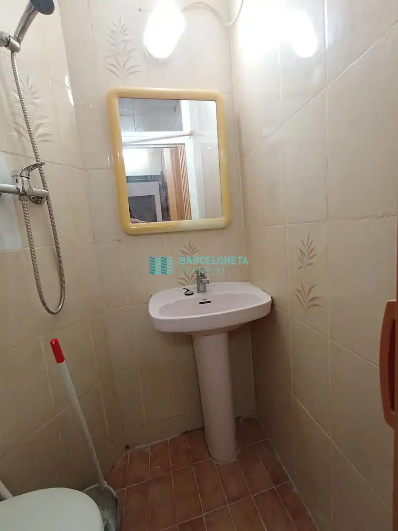 Baño de Piso en venta en Barcelona