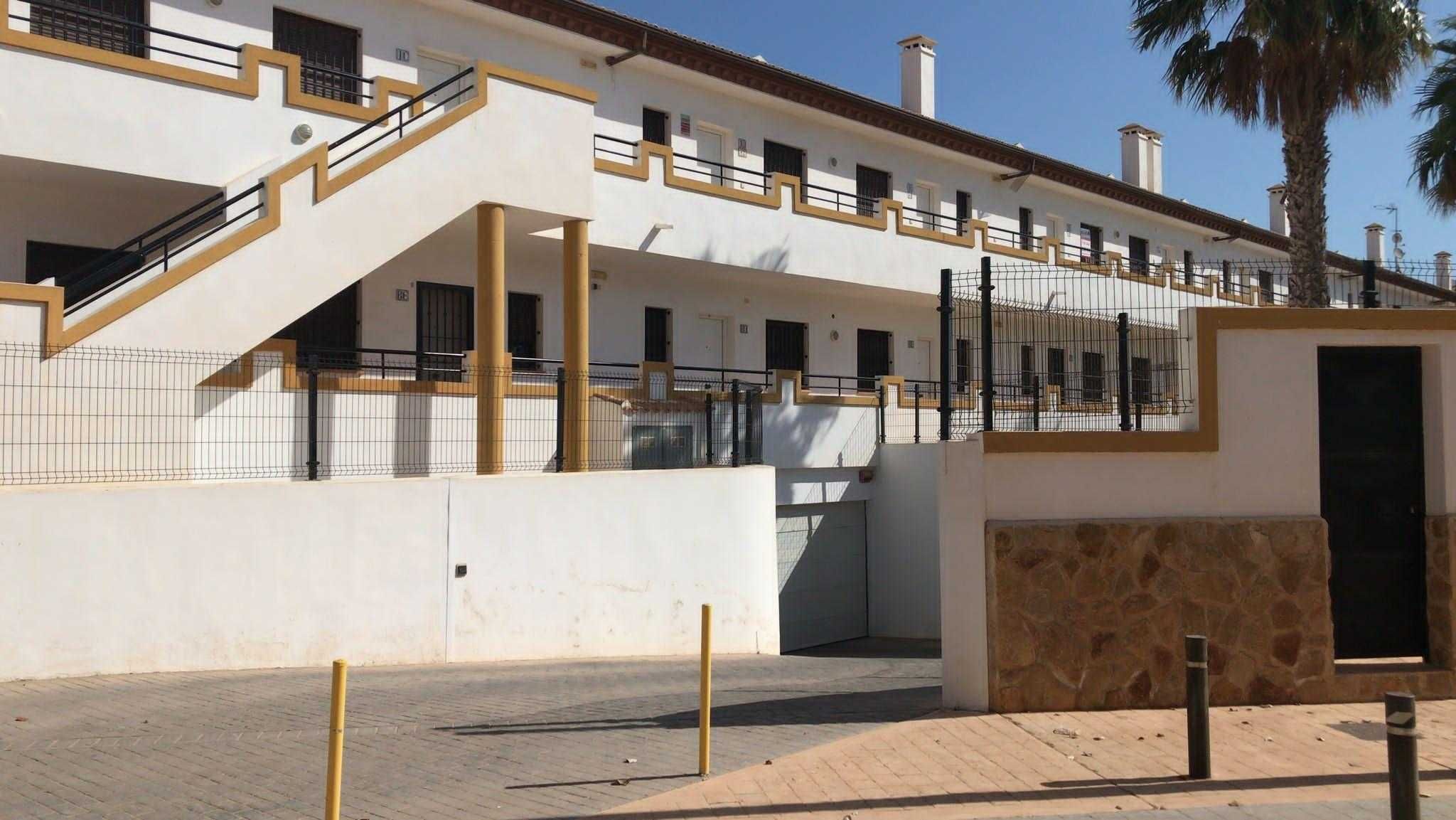 Vista exterior de Garatge en venda en Cartagena