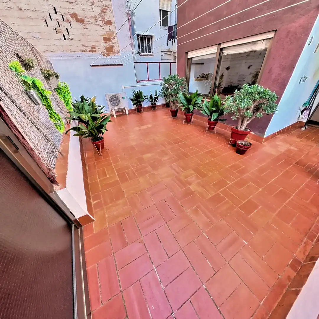 Terrasse von Wohnung zum Verkauf in Barcelona mit Klimaanlage, Heizung und Terrasse