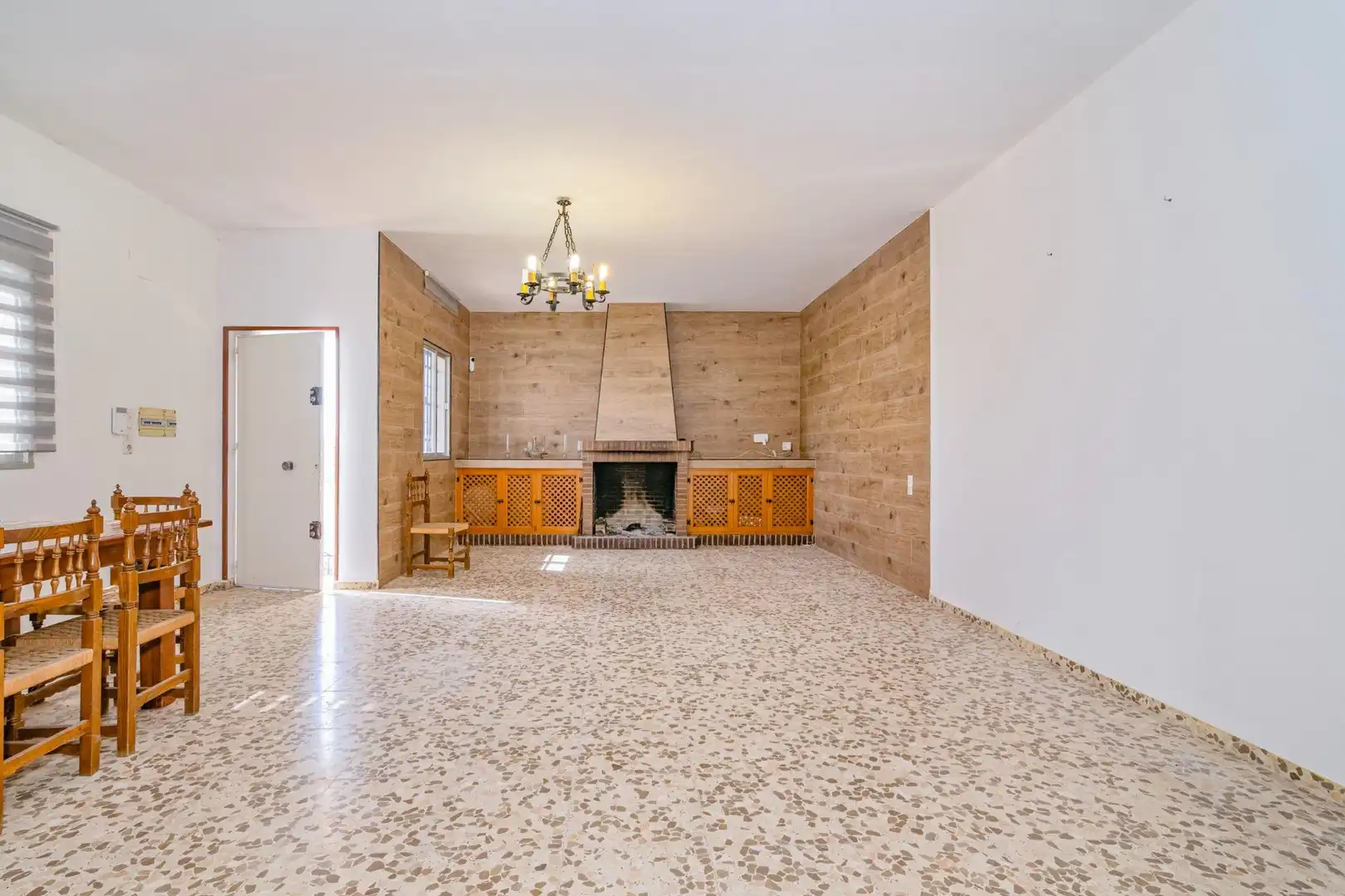 Sala d'estar de Finca rústica en venda en Granada amb Moblat