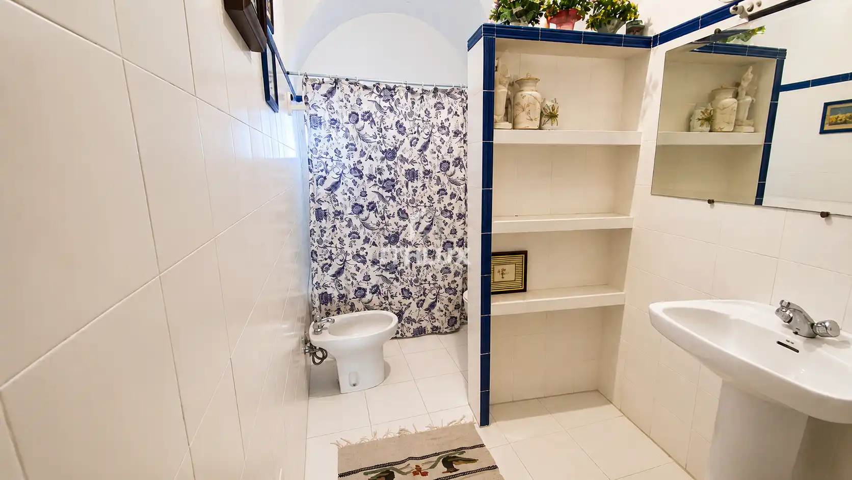 Badezimmer von Einfamilien-Reihenhaus zum Verkauf in Torremocha mit Klimaanlage, Heizung und Terrasse