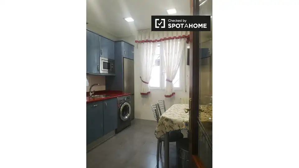 Room in Artatzu - Larraskitu