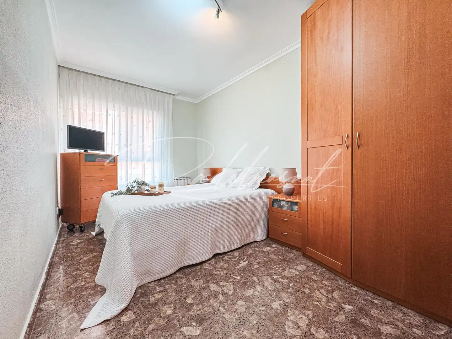 Schlafzimmer von Wohnung zum Verkauf in Tarragona mit Klimaanlage, Heizung und Terrasse
