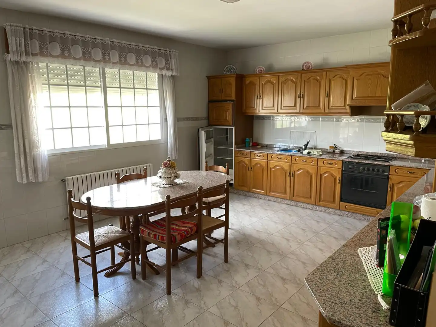 Cocina de Casa o chalet en venta en Meis con Calefacción, Parquet y Terraza