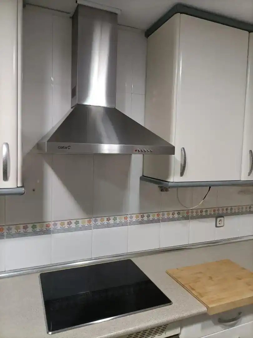 Cuina de Casa o xalet en venda en El Casar amb Piscina