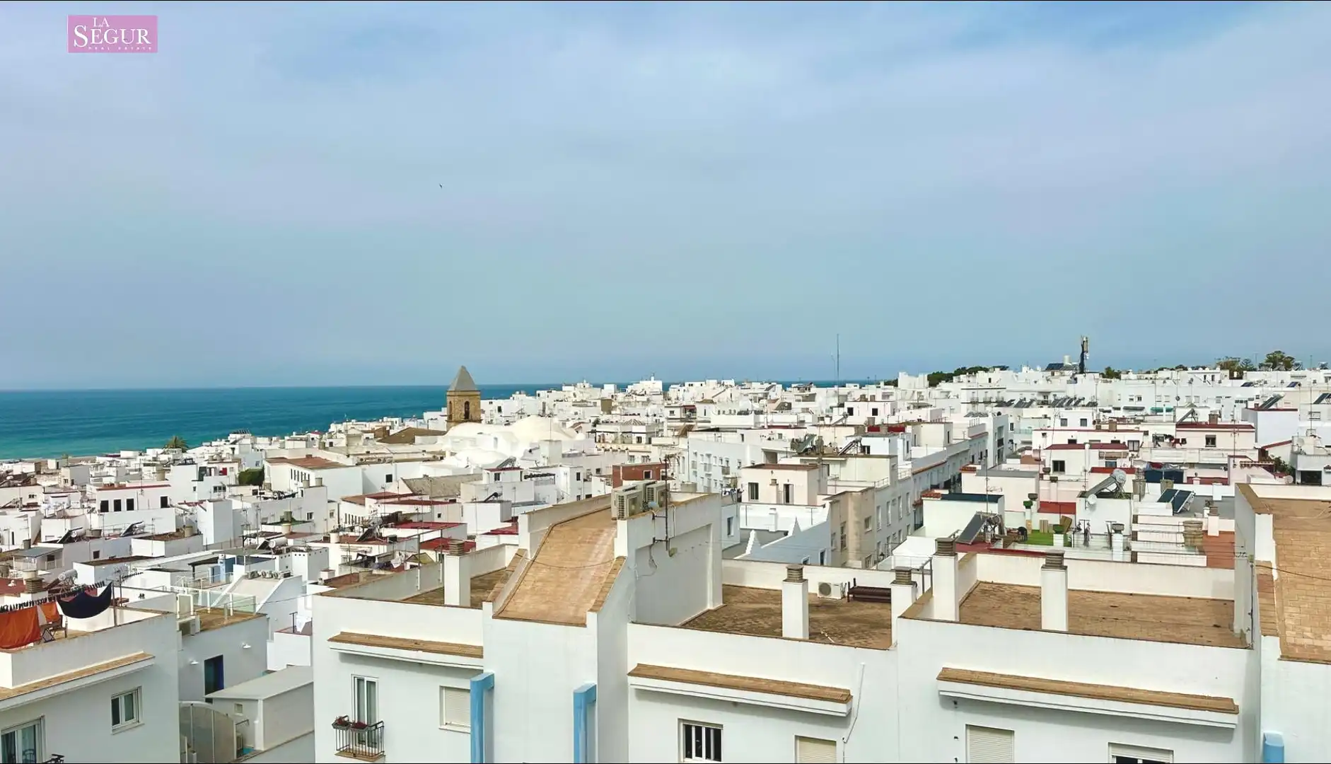 Vista exterior de Pis en venda en Conil de la Frontera amb Terrassa i Moblat