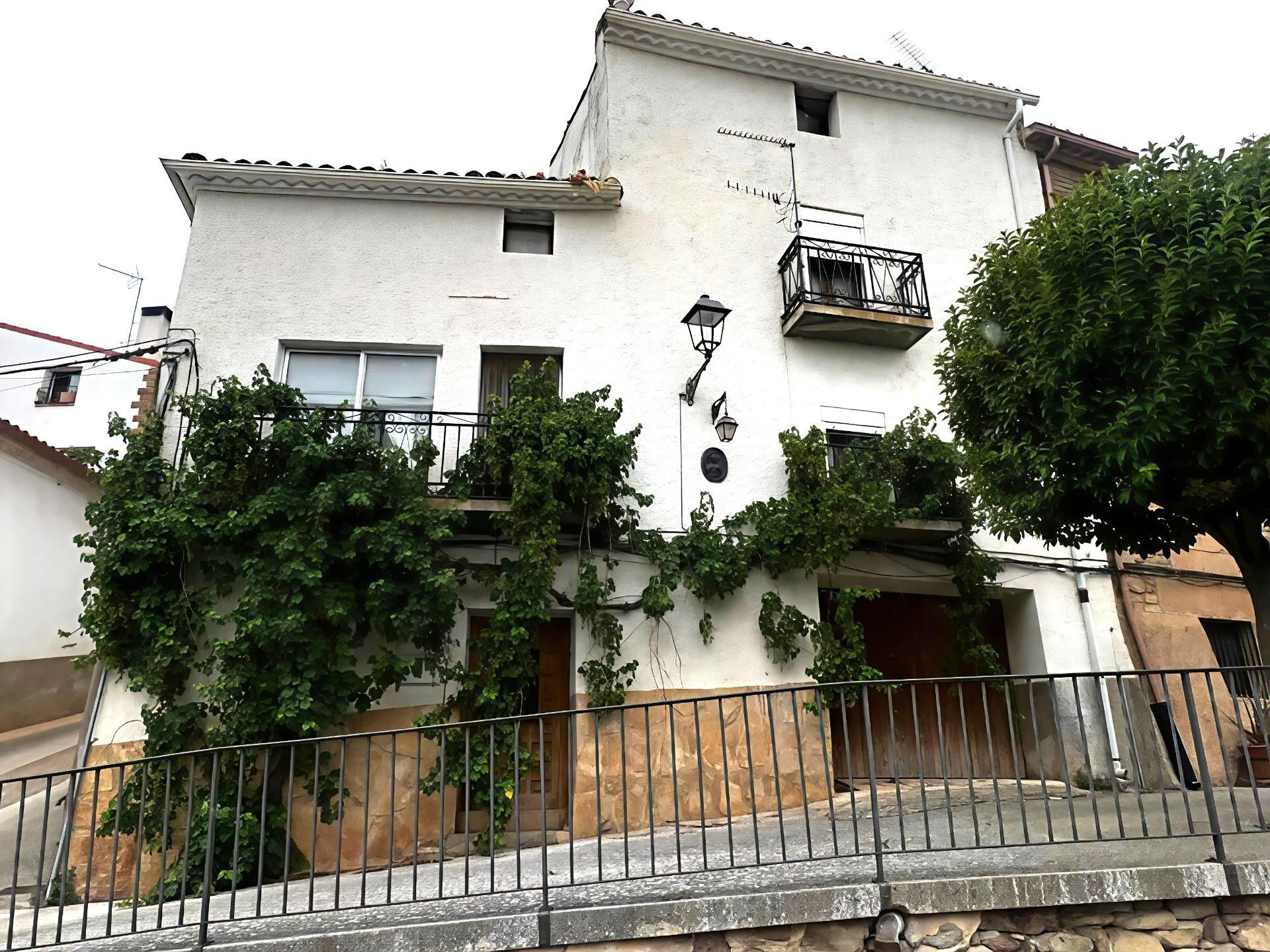 Einfamilien-Reihenhaus zum verkauf in Calle Larreria, Cirauqui / Zirauki