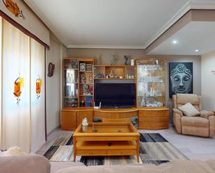 Living room of Single-family semi-detached for sale in Los Alcázares  with Terrace and Balcony