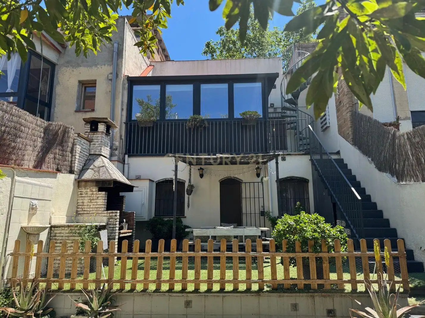 Vista exterior de Apartamento en venta en Barcelona con Aire acondicionado, Jardín privado y Trastero