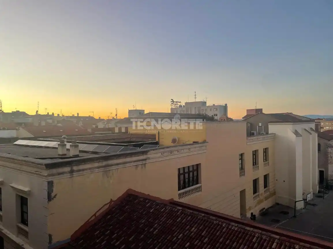 Vista exterior de Pis en venda en Guadalajara amb Aire condicionat, Terrassa i Traster