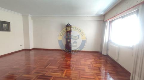 Photo 3 of Flat for sale in Calle Gerona, Praza Independencia, Pontevedra