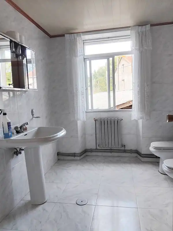 Baño de Casa adosada en venta en Paderne con Calefacción, Jardín privado y Horno