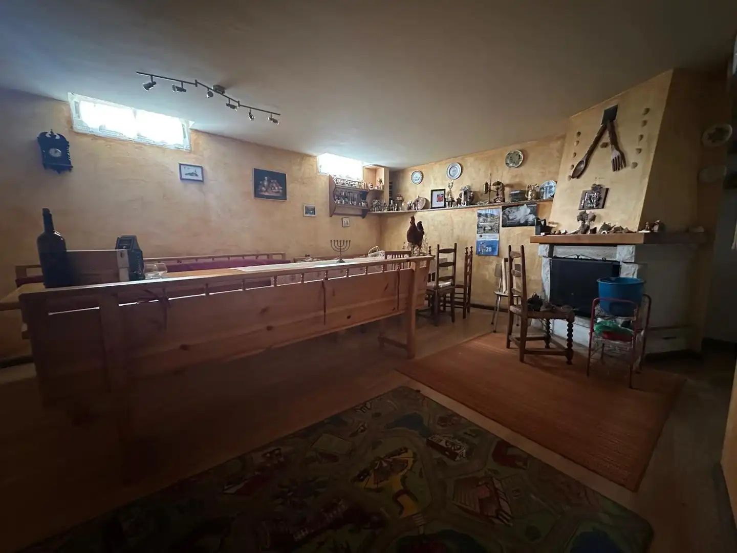 Country house zum Verkauf in Ponferrada mit Heizung, Privatgarten und Terrasse