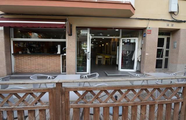 Local comercial en Alquiler en La Geltrú - Sant Jordi