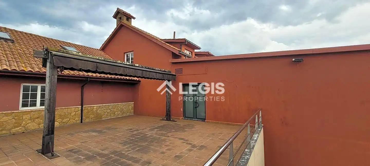 Terraza de Edificio en venta en Llanera
