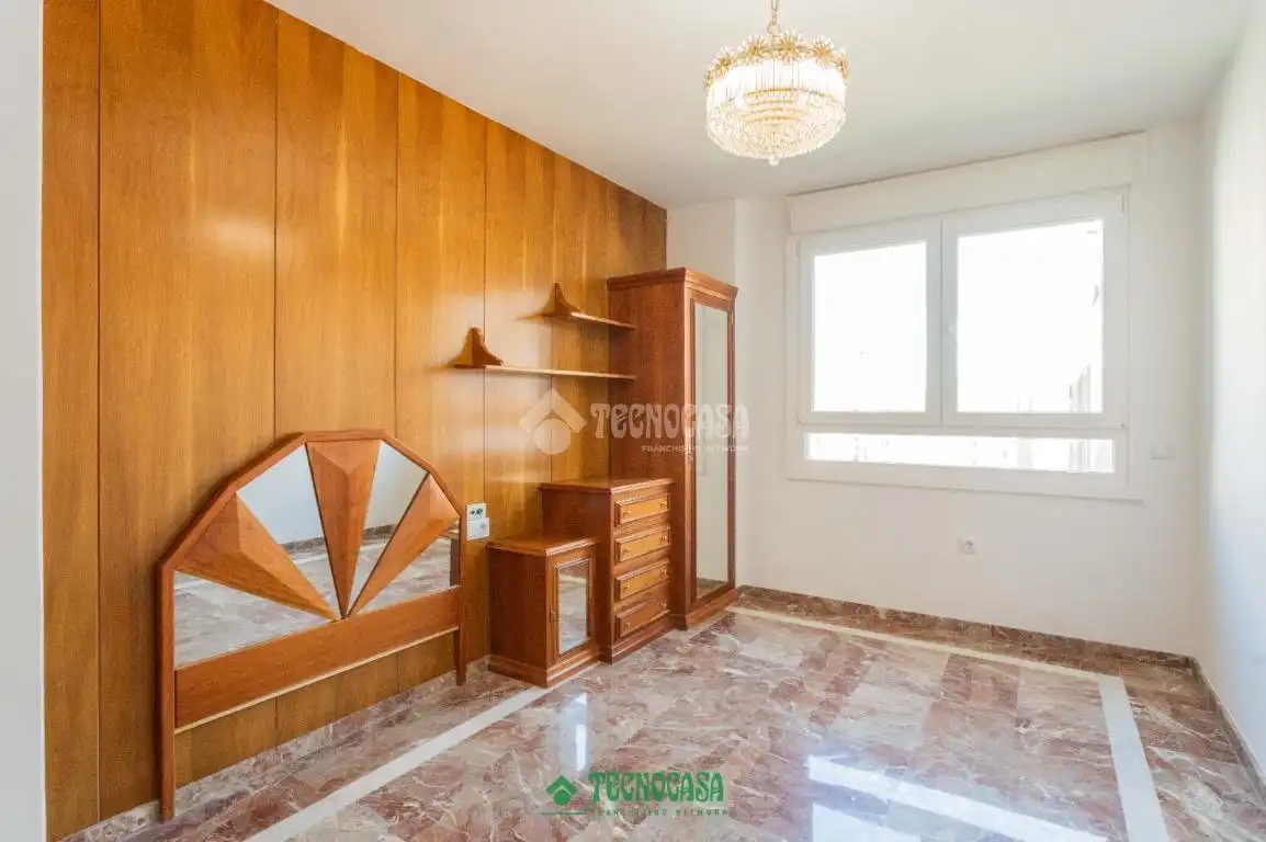 Habitación de Piso en venta en Almería con Aire acondicionado