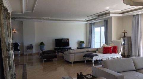 Foto 4 de Ático de alquiler en Puerto Banús, Marbella