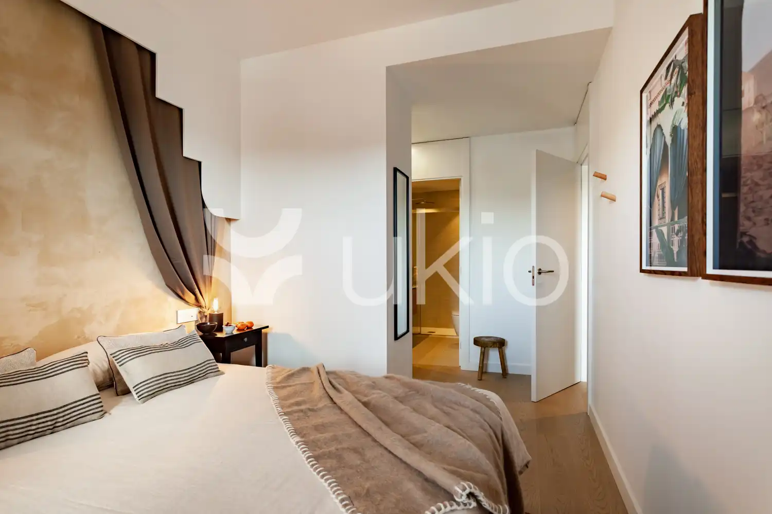Schlafzimmer von Wohnungen zur Miete in Barcelona mit Klimaanlage, Terrasse und Möbliert