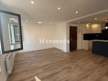 Wohnung mit Aufzug zum Verkauf in SOMOSIERRA