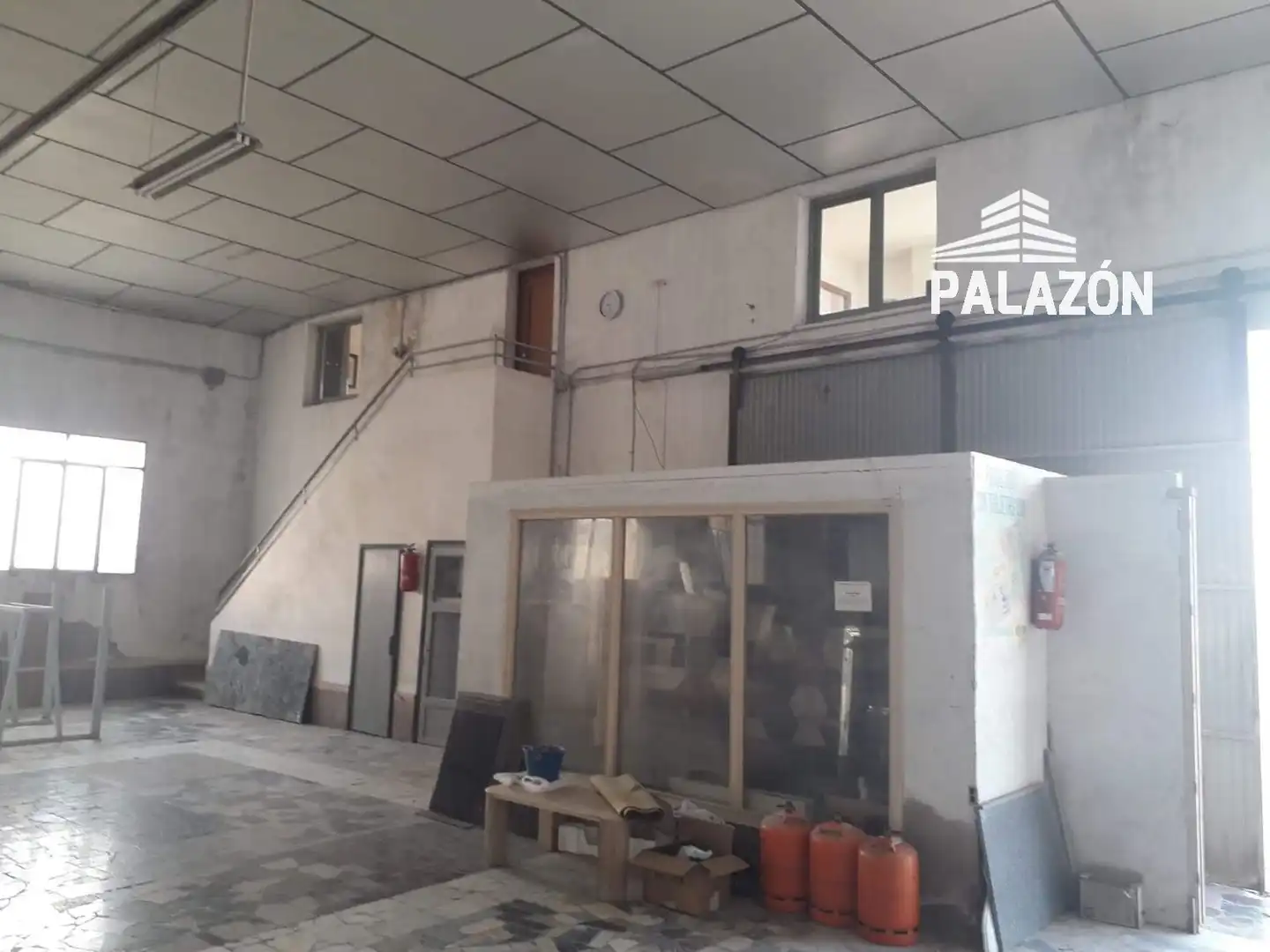 Nau industrial en venda a Crevillent, imagen 2