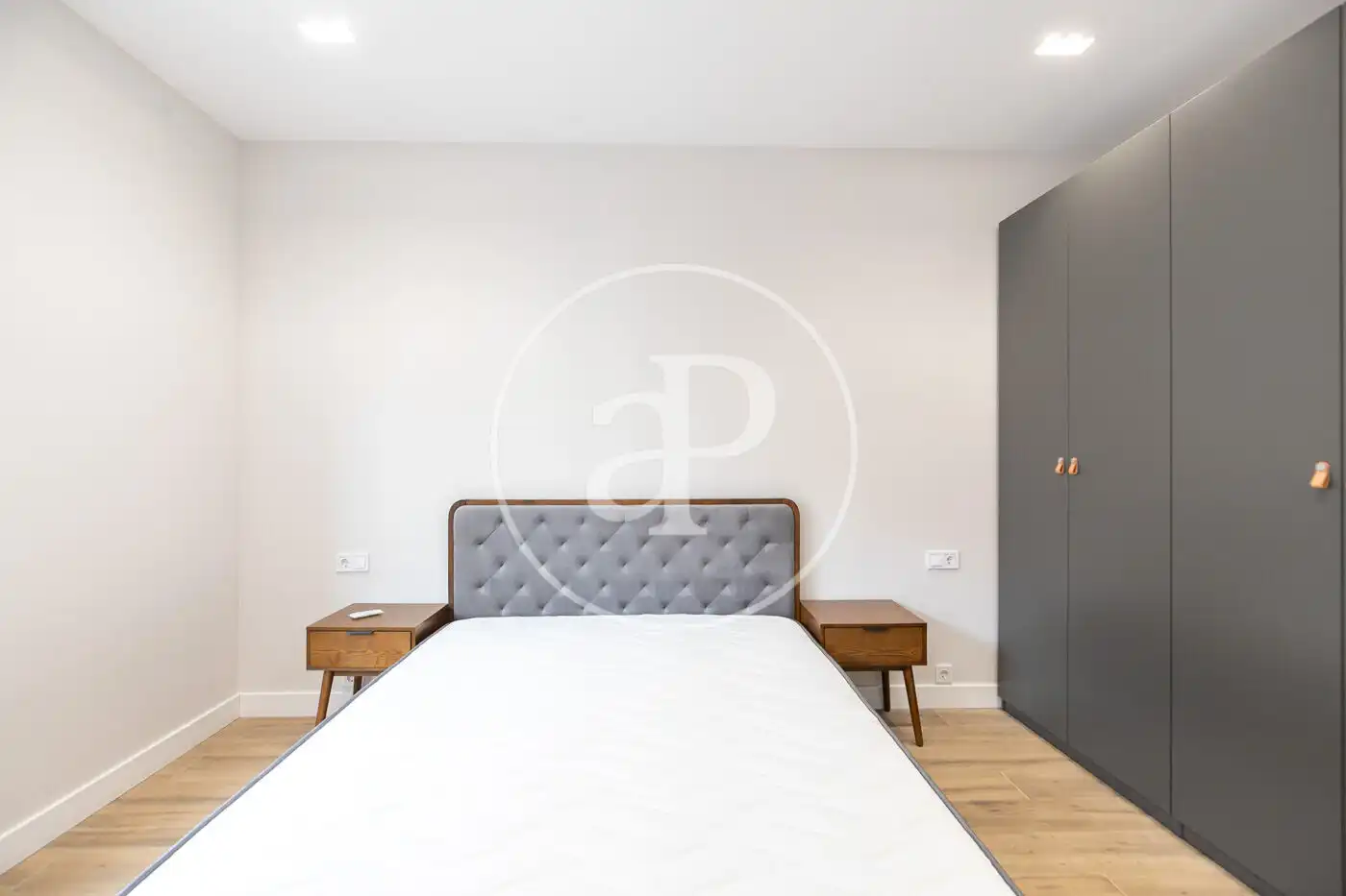 Schlafzimmer von Wohnung zum Verkauf in Barcelona mit Klimaanlage, Heizung und Möbliert