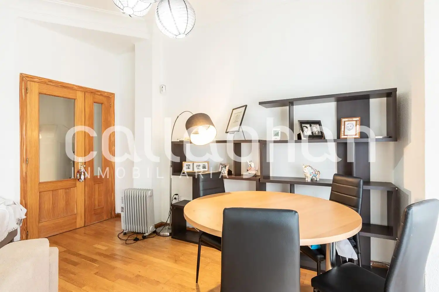 Sala d'estar de Pis de lloguer en Valencia amb Aire condicionat, Calefacció i Parquet