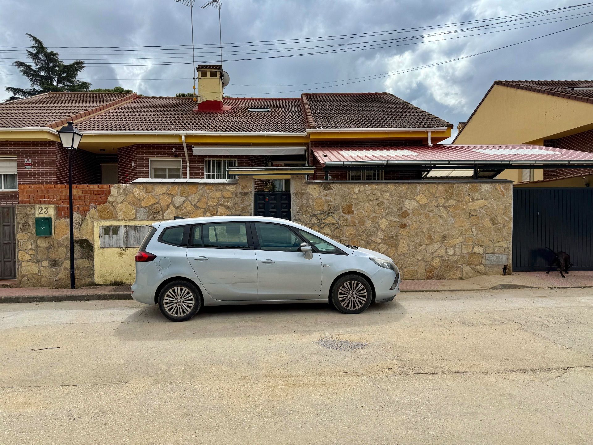 Parking of House or chalet for sale in Pelayos de la Presa  with Air Conditioner, Heating and Private garden