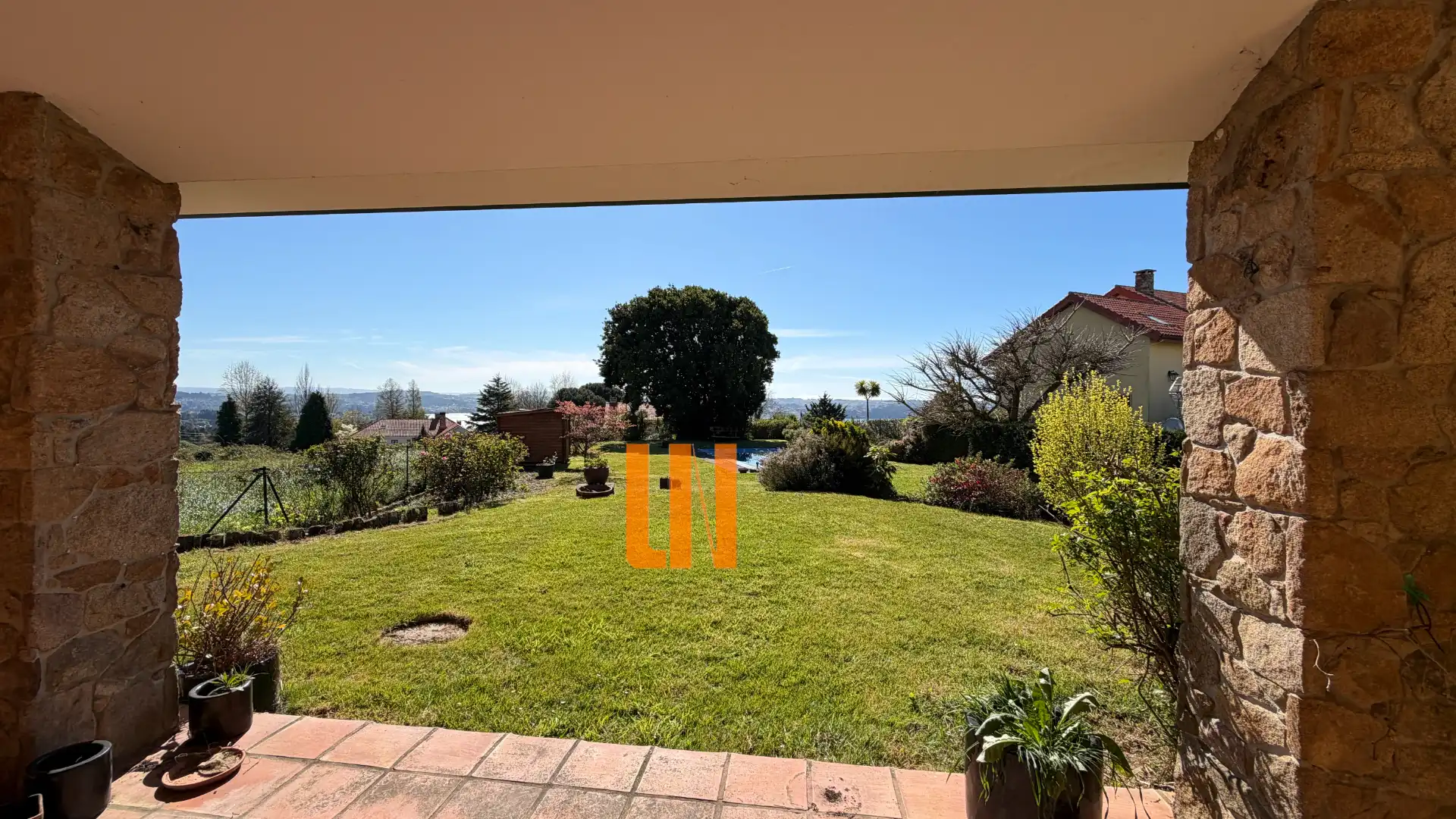 Garden of Houses for sale in Miño  with Heating, Private garden and Parquet flooring