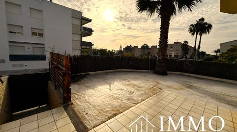 Photo 2 of Single-family semi-detached for sale in Avinguda Jaume I, Les Salines - Pla de Sant Pere, Cubelles