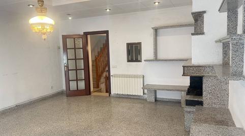 Foto 2 de Casa adosada en venda a San Josep, Canovelles, Barcelona