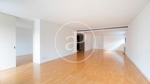 Photo 5 of Flat to rent in Carrer de Can Ràbia, Les Tres Torres, Barcelona