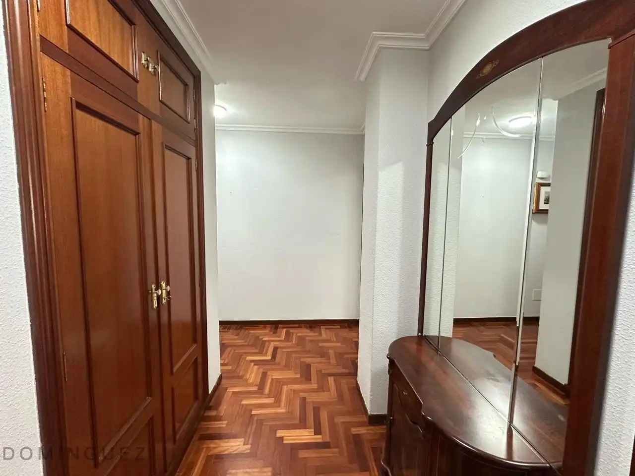 Flat for rent in Vigo   with Heating and Furnished