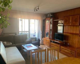 Living room of Flat for sale in  Madrid Capital  with Heating and Terrace