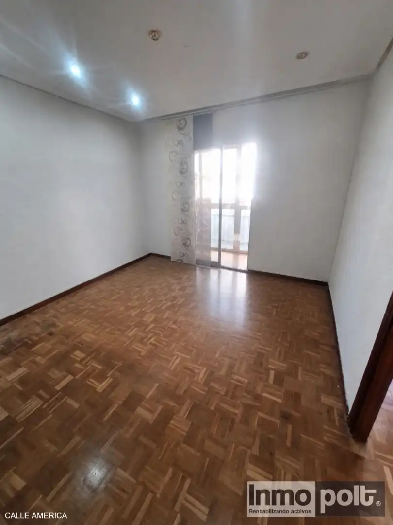Bedroom of Flat for sale in Móstoles  with Oven and Balcony